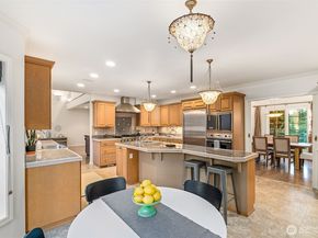 453 SW 347th Street, Federal Way WA 98023
