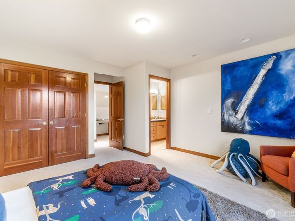 453 SW 347th Street, Federal Way WA 98023