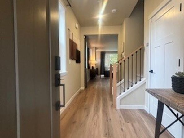 1411 121st Avenue SE 01, Lake Stevens WA 98258