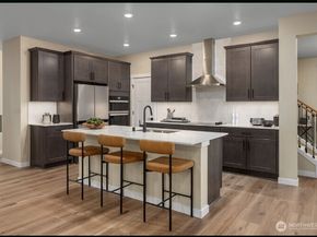 1411 121st Avenue SE 01, Lake Stevens WA 98258