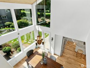 21010 NE 33rd Place, Sammamish WA 98074