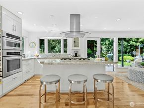 21010 NE 33rd Place, Sammamish WA 98074