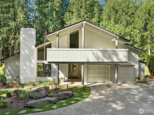 21010 NE 33rd Place, Sammamish WA 98074