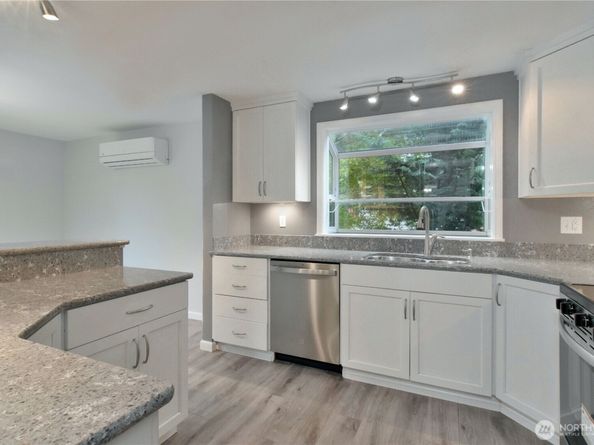 2120 178th Street SE, Bothell WA 98012