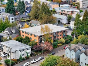 911 N 73rd Street 401, Seattle WA 98103