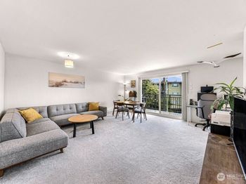 911 N 73rd Street