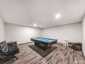 911 N 73rd Street 401, Seattle WA 98103