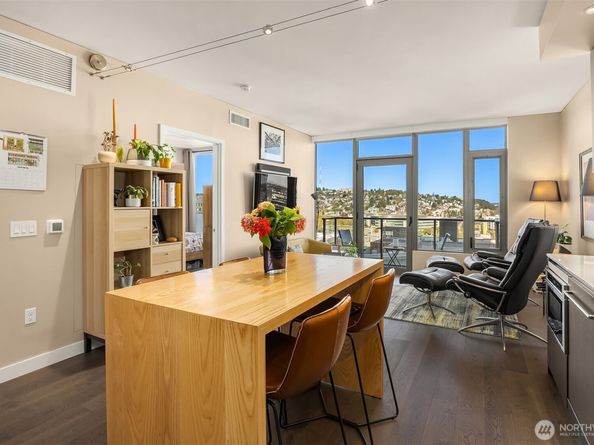 2510 6th Avenue 1109, Seattle WA 98121