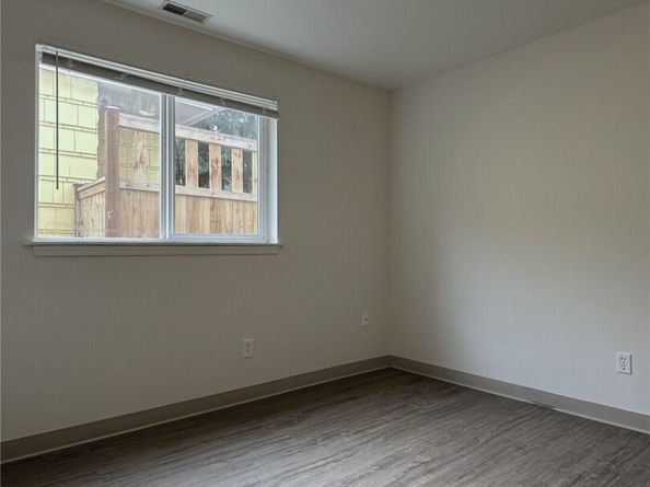 10539 Evanston Avenue N, Seattle WA 98133