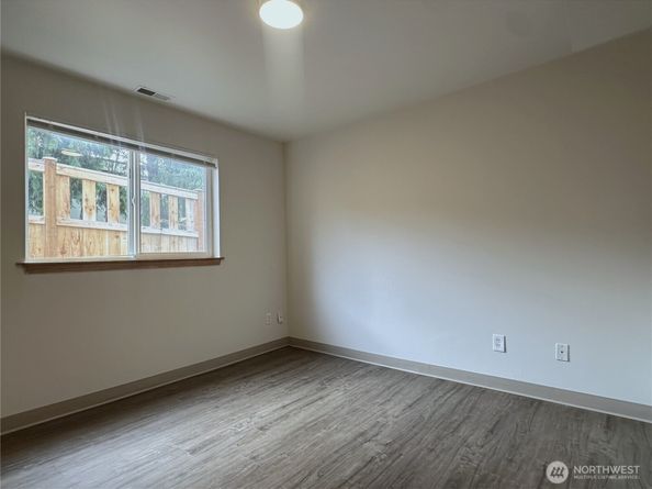 10539 Evanston Avenue N, Seattle WA 98133