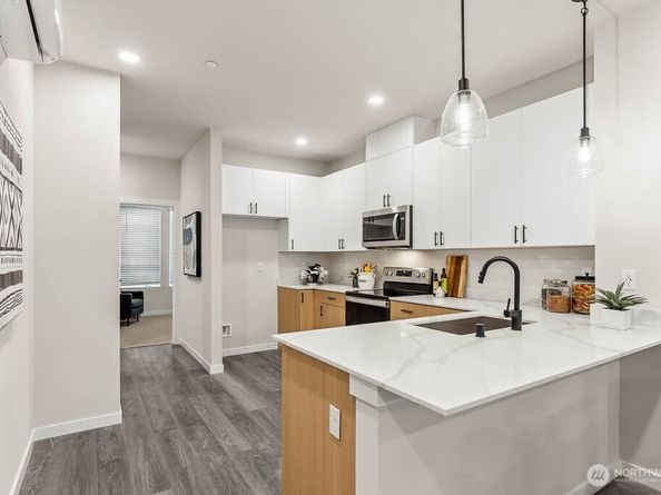 16111 36TH Avenue W F6, Lynnwood WA 98087