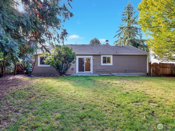 26806 NE Bird Street, Duvall WA 98019