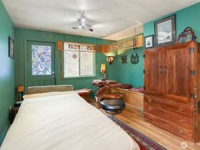 16720 North Park Avenue N, Shoreline WA 98133