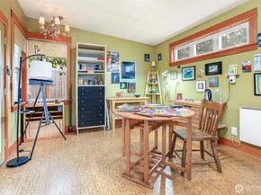 16720 North Park Avenue N, Shoreline WA 98133