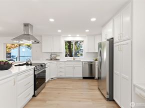 18542 Stone Avenue N, Shoreline WA 98133