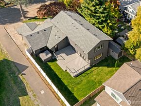 18542 Stone Avenue N, Shoreline WA 98133