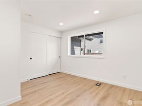 18542 Stone Avenue N, Shoreline WA 98133