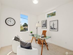 12037 Fremont Avenue N 1, Seattle WA 98133