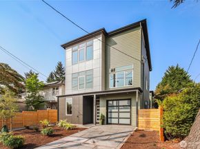 12037 Fremont Avenue N 1, Seattle WA 98133