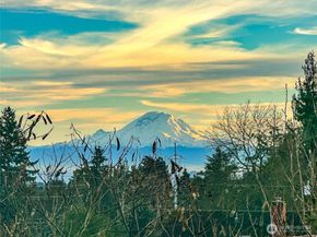 12037 Fremont Avenue N 1, Seattle WA 98133