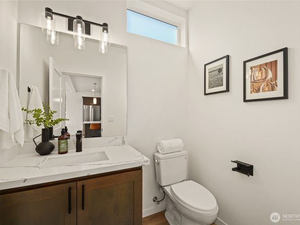 12037 Fremont Avenue N 1, Seattle WA 98133