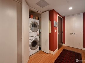 820 Blanchard Street 1301, Seattle WA 98121