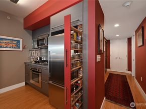 820 Blanchard Street 1301, Seattle WA 98121