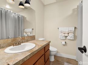 7368 E Wyoming Street, Port Orchard WA 98366