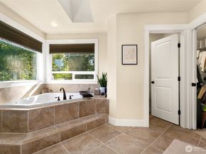 7368 E Wyoming Street, Port Orchard WA 98366