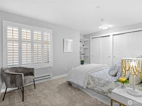 15330 Sunwood Boulevard E203, Tukwila WA 98188