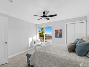 15330 Sunwood Boulevard E203, Tukwila WA 98188