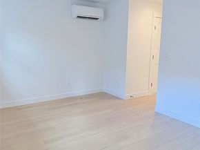 7341 21st Avenue NE B, Seattle WA 98115