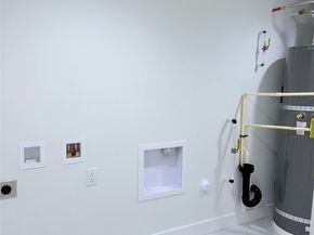 7341 21st Avenue NE B, Seattle WA 98115