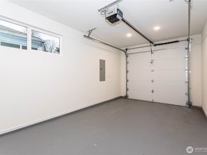 7341 21st Avenue NE B, Seattle WA 98115