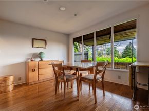 3034 30th Avenue W, Seattle WA 98199