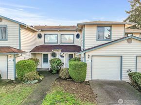 24914 109th Place SE 34C, Kent WA 98030
