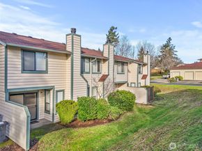 24914 109th Place SE 34C, Kent WA 98030