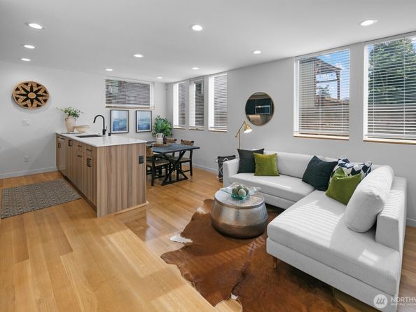 2214 13th Avenue S B, Seattle WA 98144