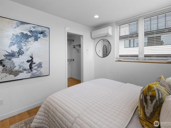 2214 13th Avenue S B, Seattle WA 98144