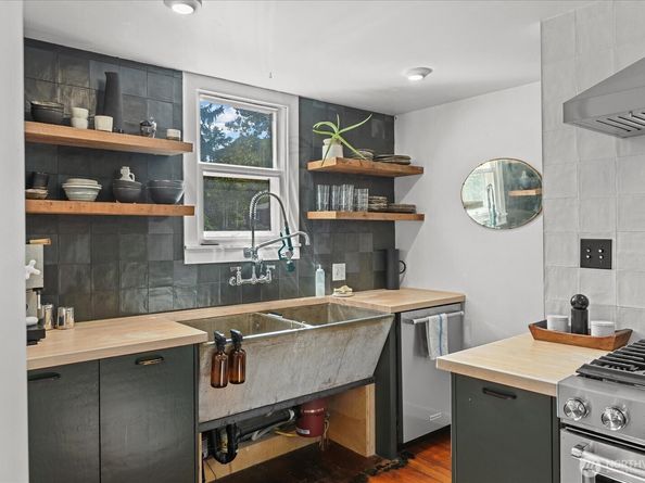 1245 S Trenton Street, Seattle WA 98108