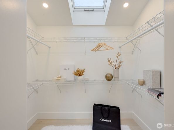 4203 5th Avenue NW, Seattle WA 98107