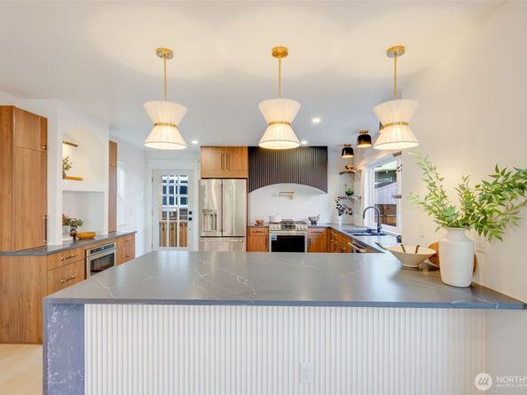 4203 5th Avenue NW, Seattle WA 98107