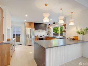 4203 5th Avenue NW, Seattle WA 98107