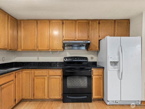 18504 8th Avenue NE, Shoreline WA 98155