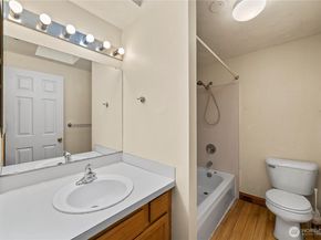 18504 8th Avenue NE, Shoreline WA 98155