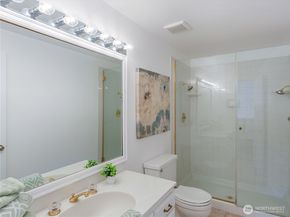 30853 13th Place S 2, Federal Way WA 98003