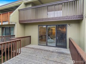 30853 13th Place S 2, Federal Way WA 98003