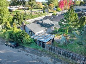 2303 NE 95th Street, Seattle WA 98115