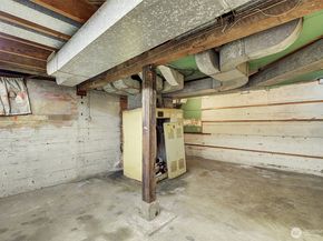 2303 NE 95th Street, Seattle WA 98115