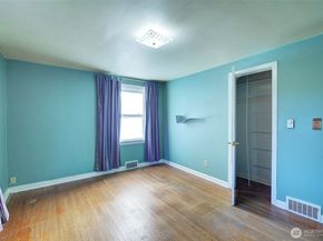 2303 NE 95th Street, Seattle WA 98115